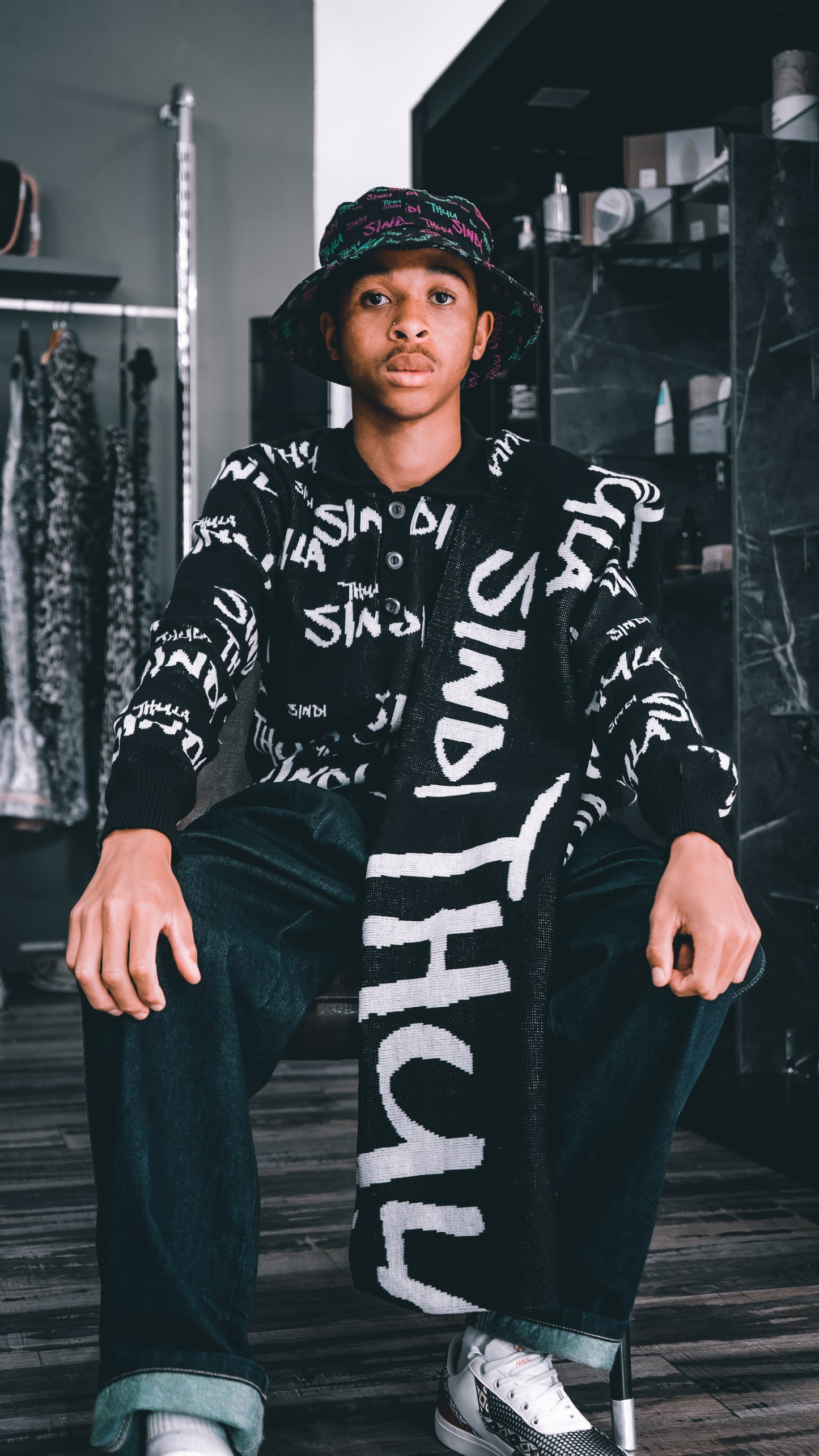 TS GRAFF Knit Unisex Scarf
