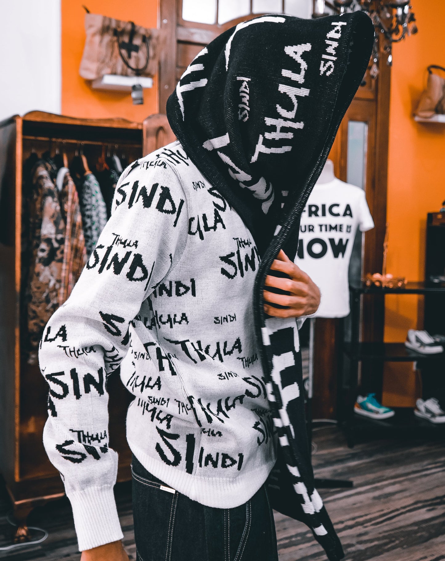 TS GRAFF Knit Unisex Scarf