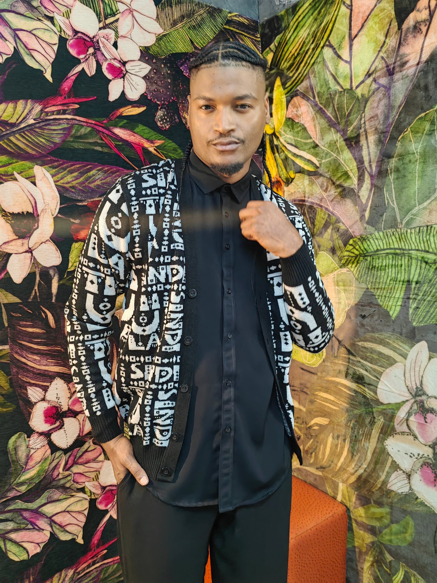 Logo Afrique Knit Cardigan (Black)