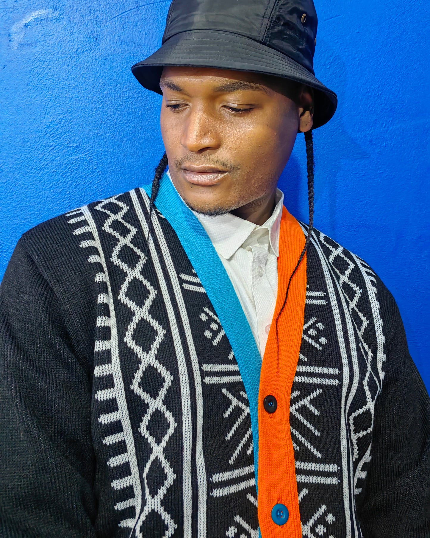 Baratang Knit Cardigan