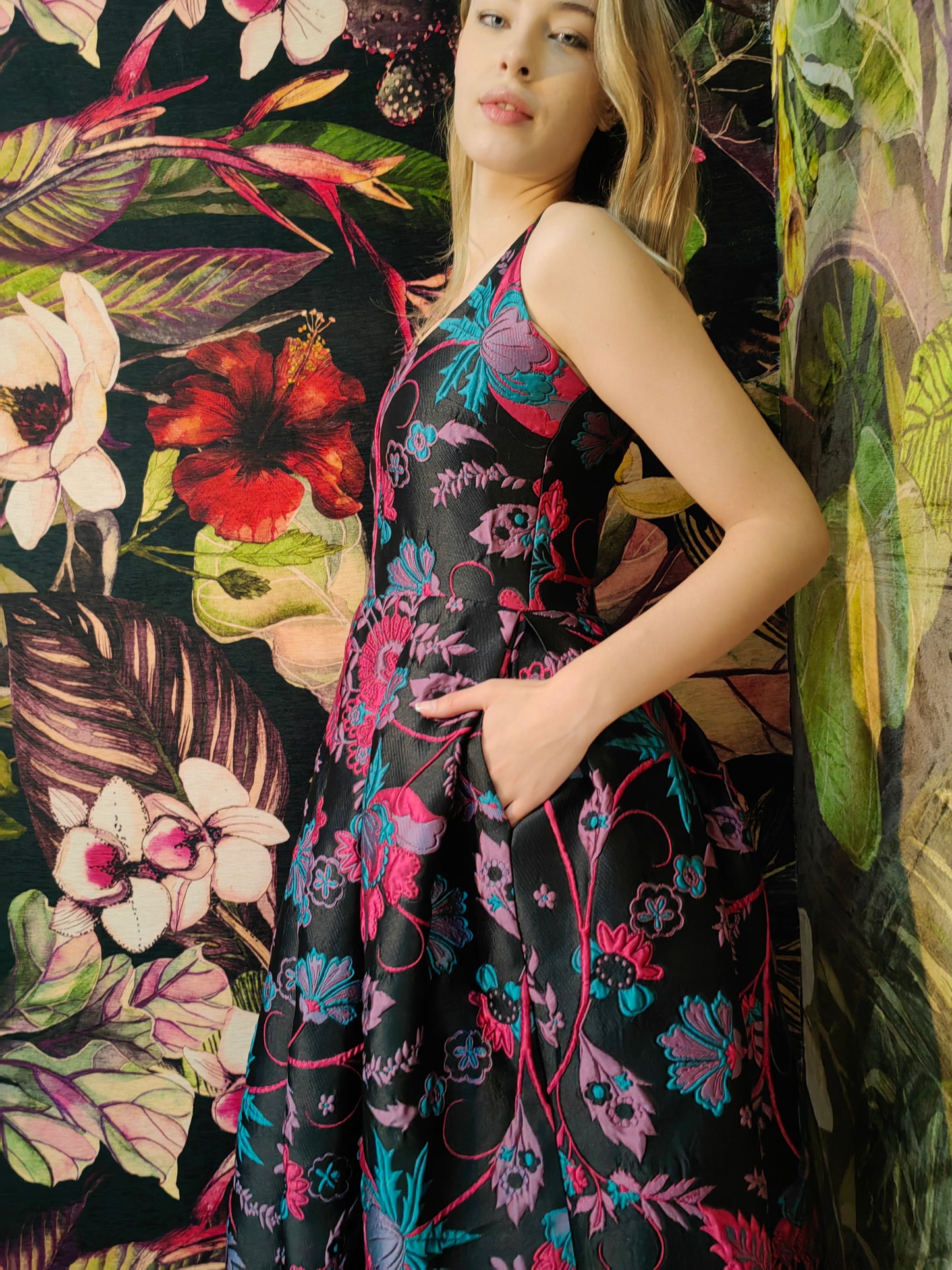 Riba Dress