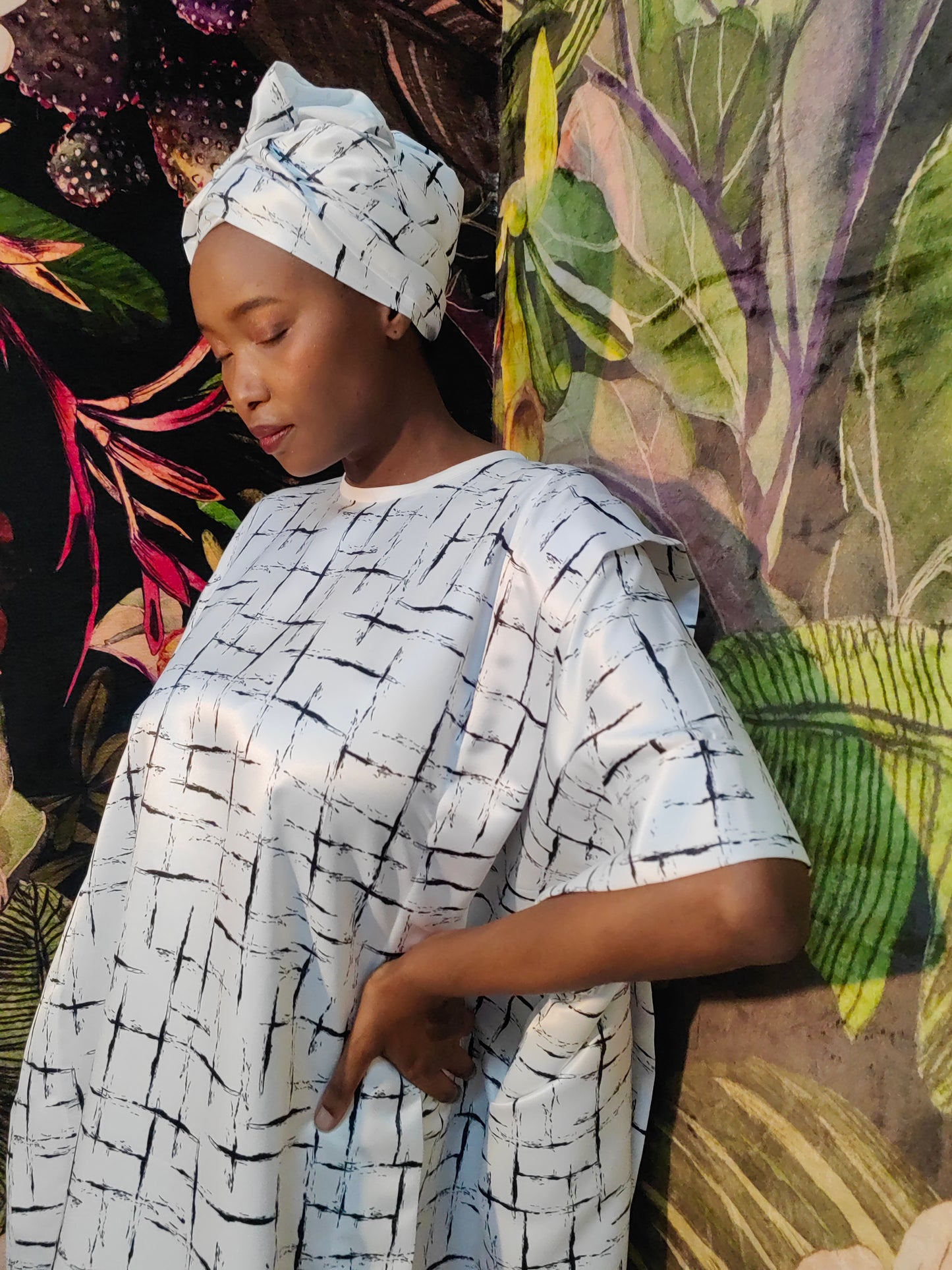 Kantura Satin Caftan (White)
