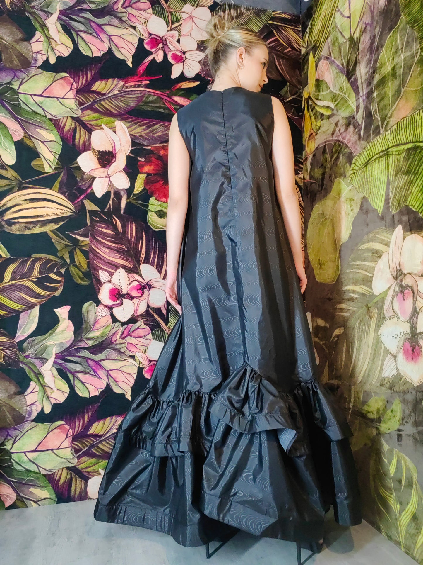 Alabo Dress (maxi black)