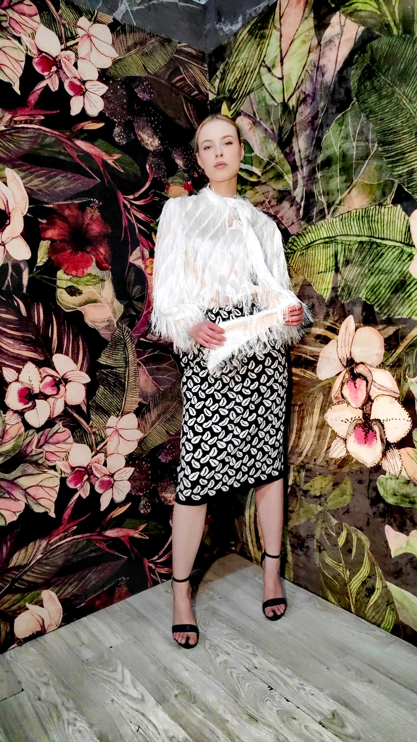 Cedi Knit Skirt (B&W)