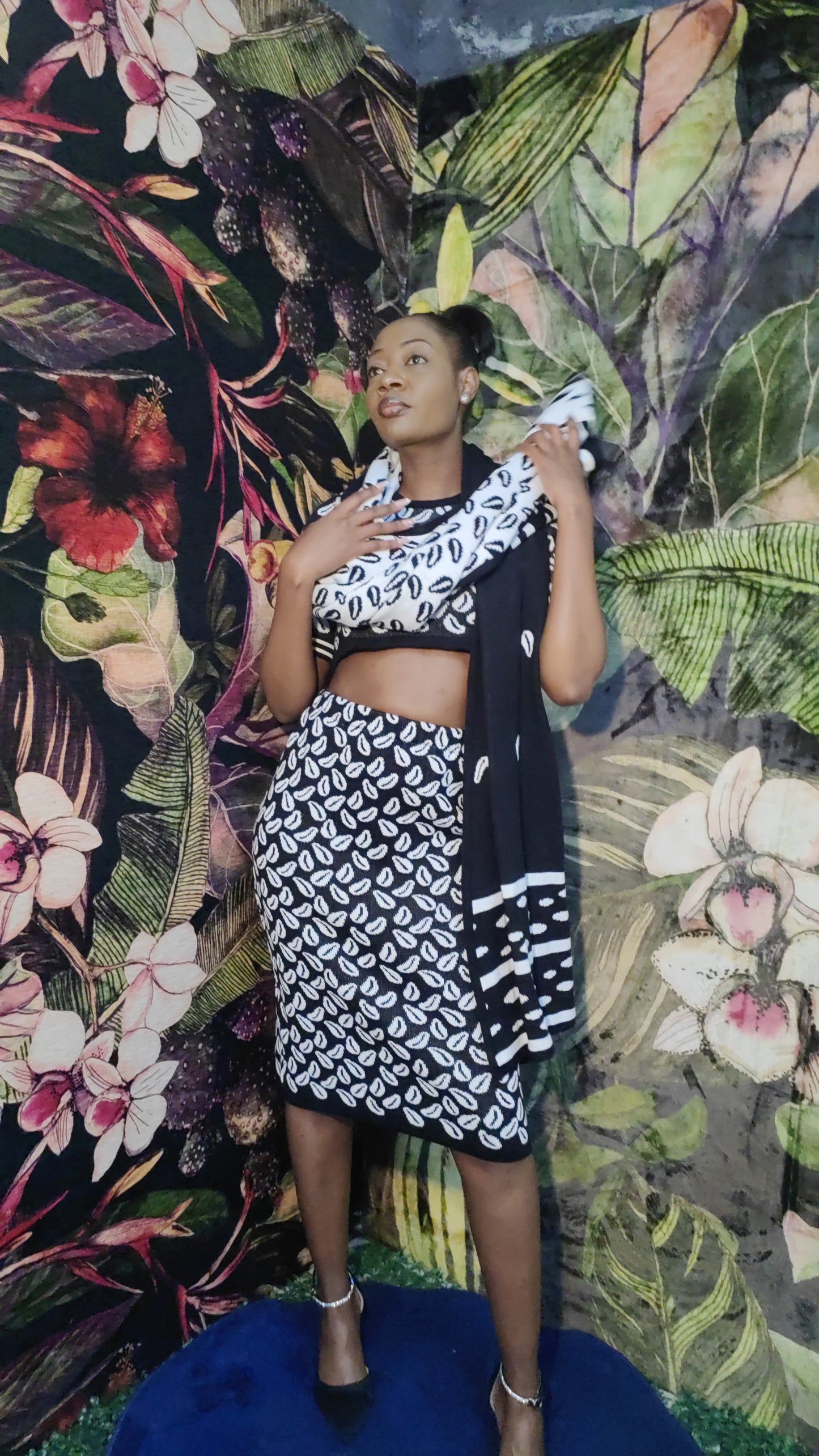 Cedi Pure Cotton Knit Scarf (B&W)