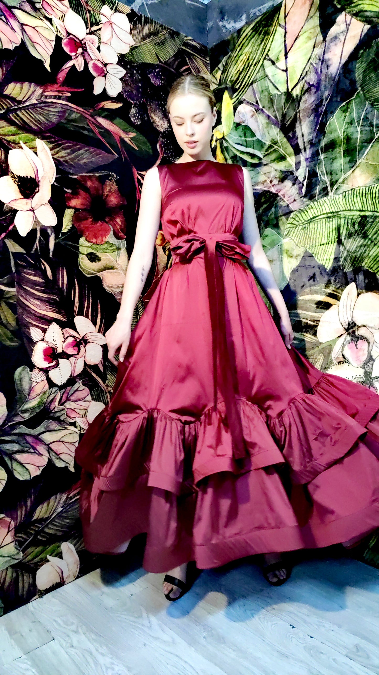 Alabo Dress (maxi burgundy)