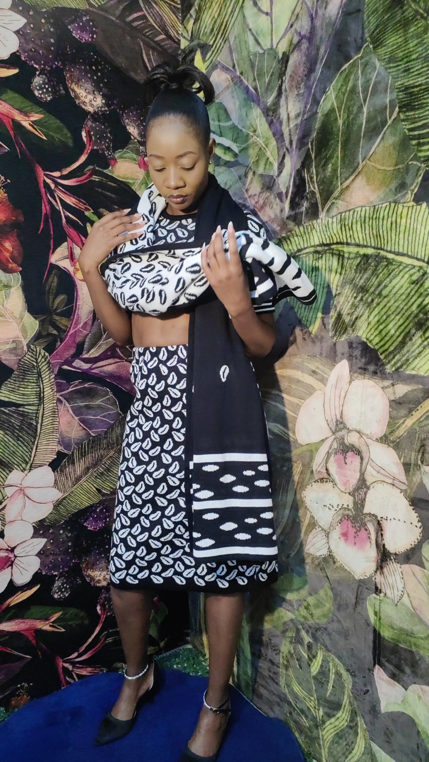 Cedi Pure Cotton Knit Scarf (B&W)