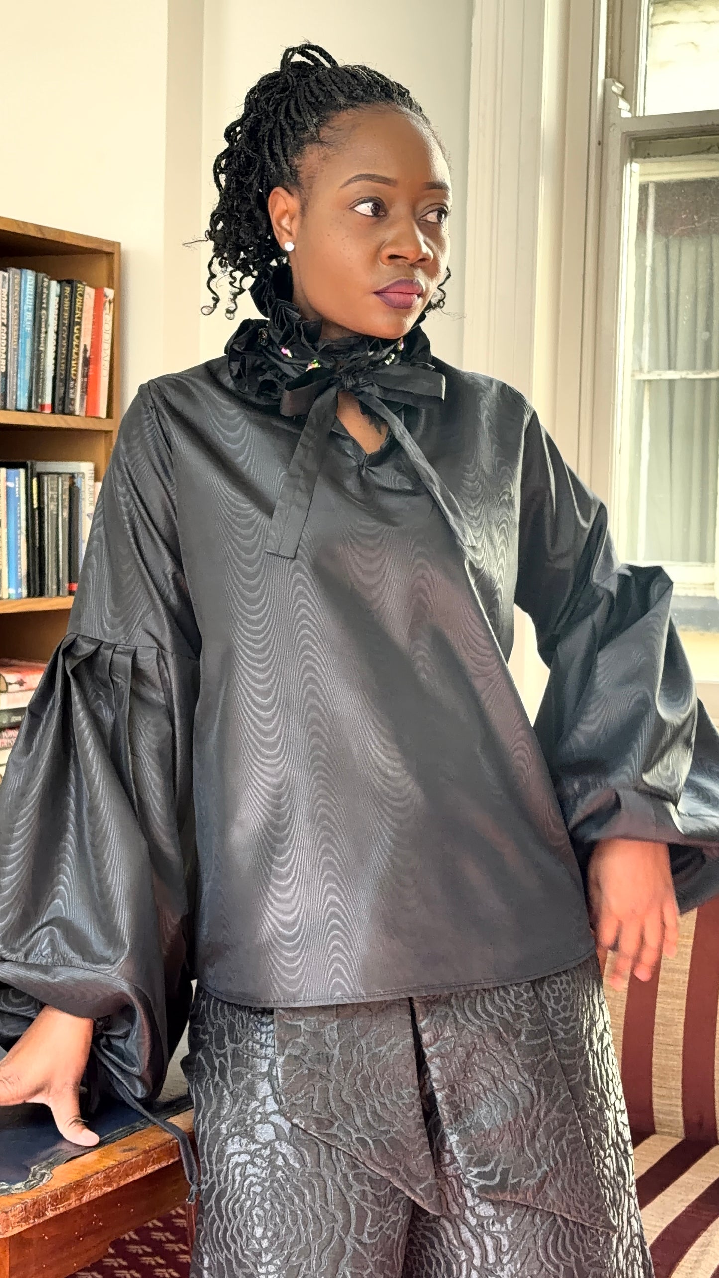 Dramaro Blouse