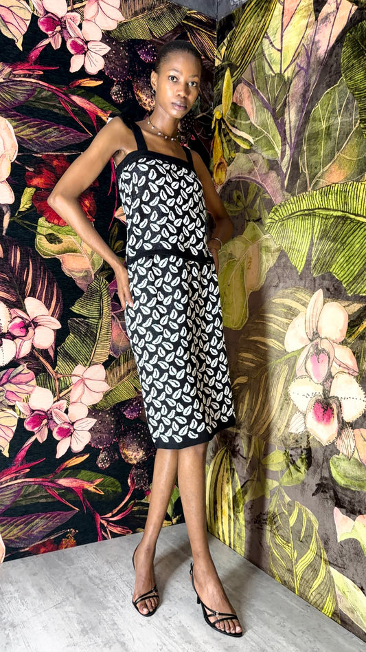 Black & white cotton pencil skirt by Thula Sindi