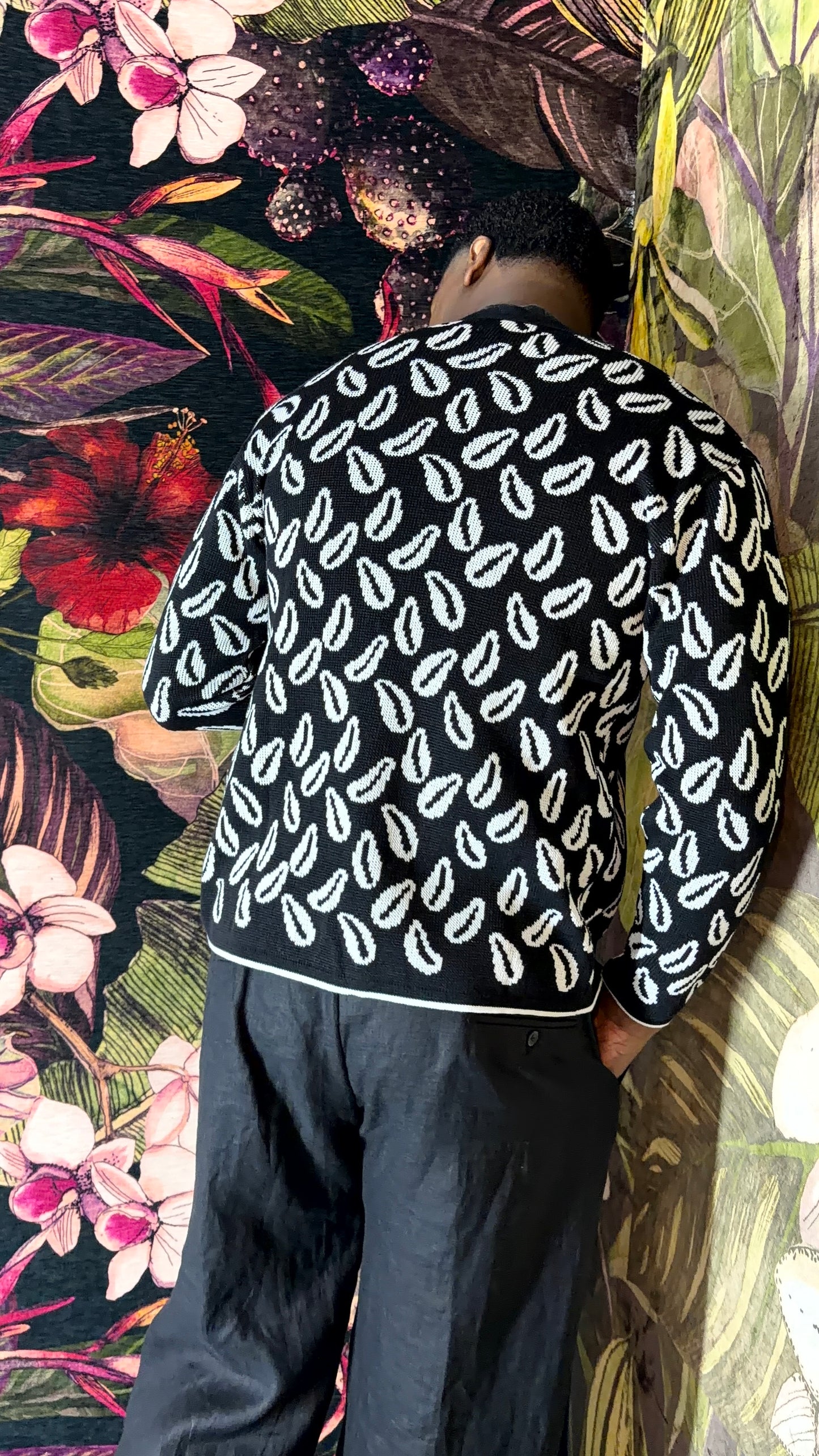 Cotton knit cardigan by Thula Sindi