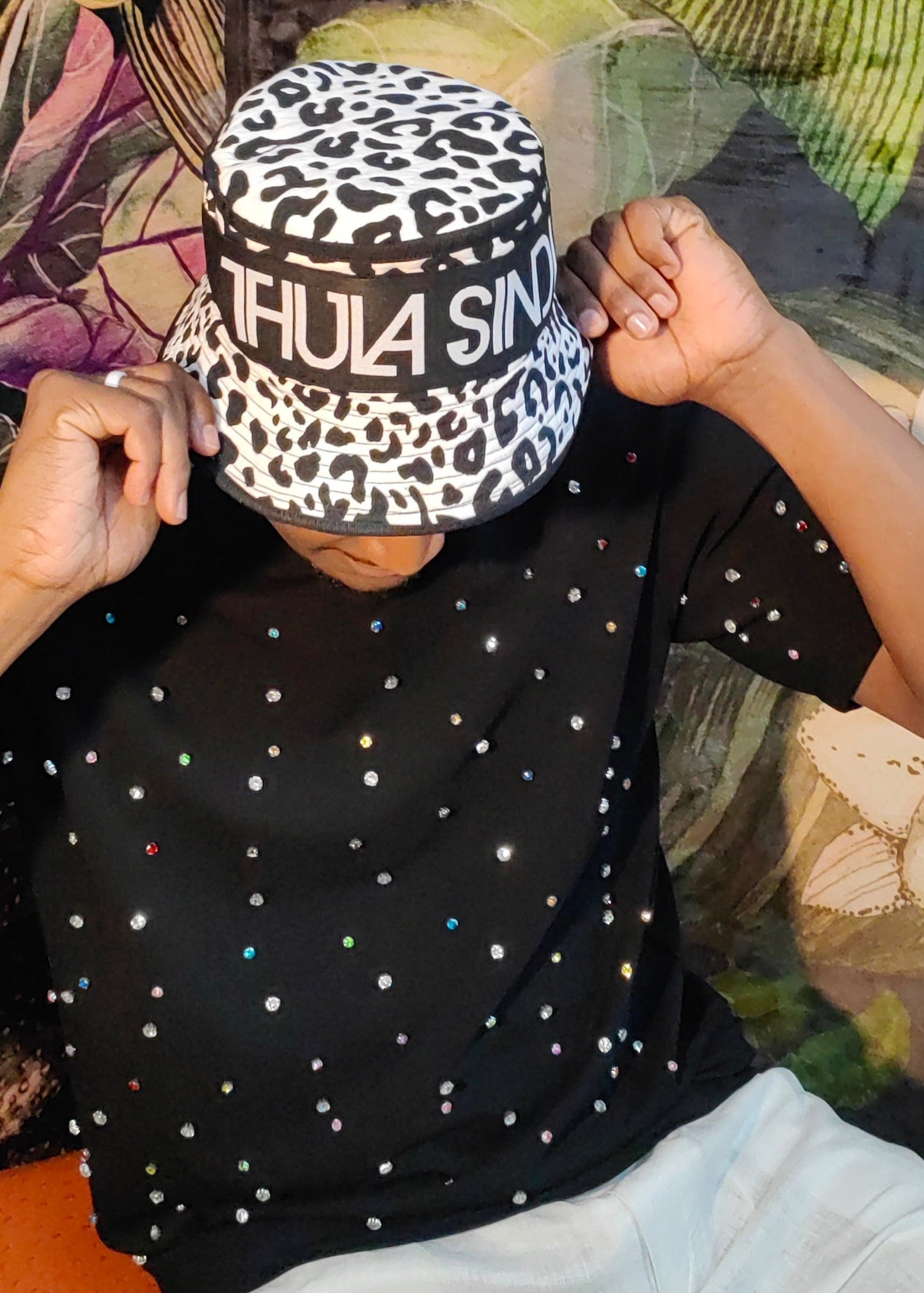 TS Leo Logo Bucket Hat