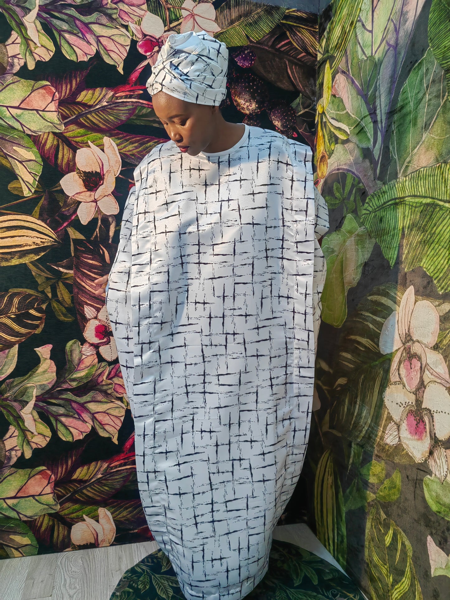Kantura Satin Caftan (White)