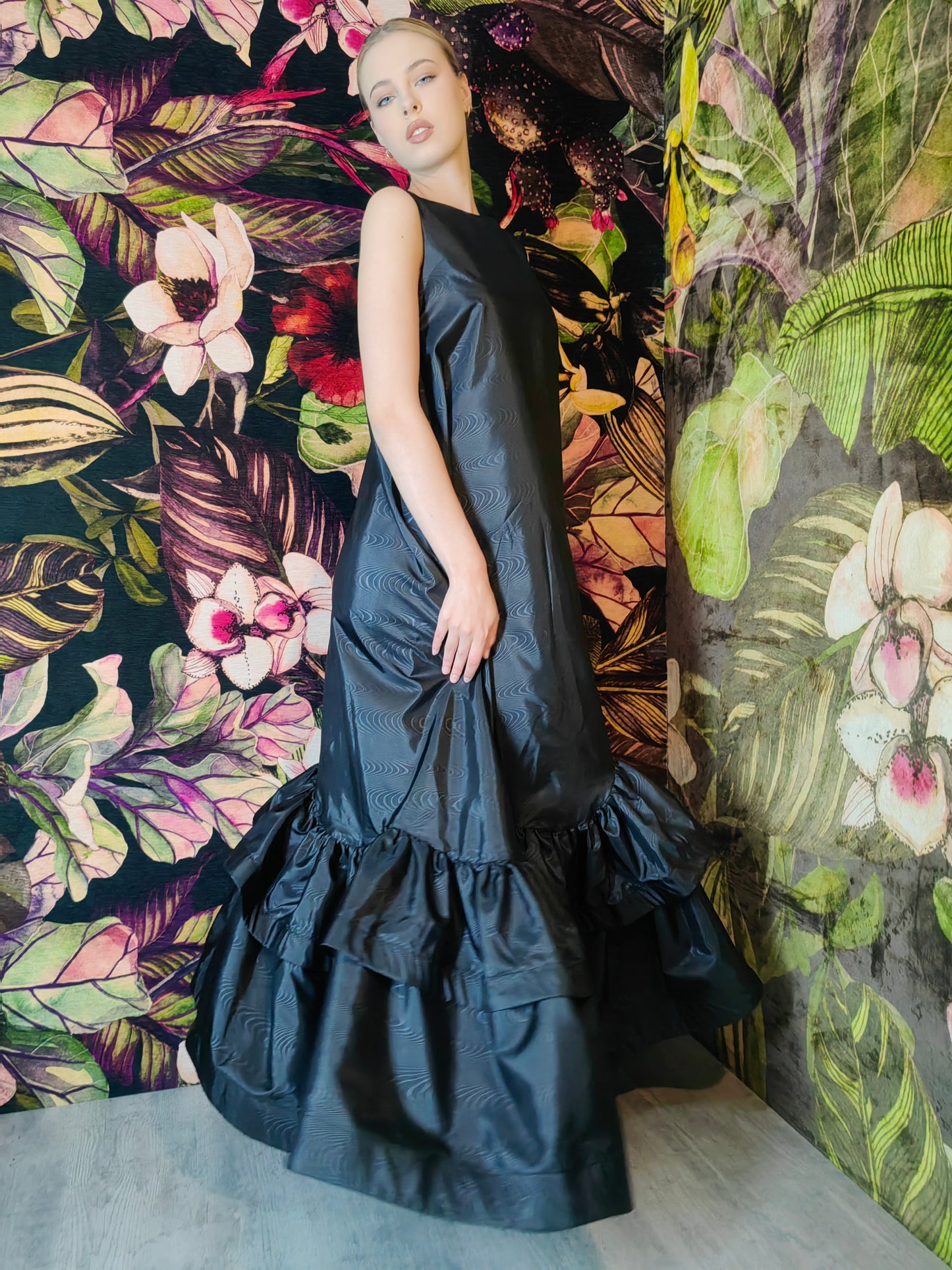 Alabo Dress (maxi black)